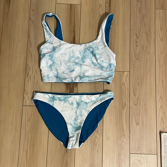 Old Navy size M bikini - Picture 1 of 3